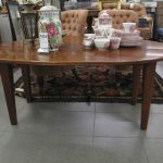 592 1596 COFFEE TABLE